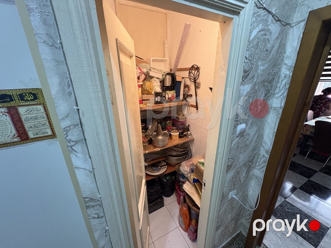 Satılır 4 otaqlı köhnə tikili 104 m² — Mənzil, Bakı (8)