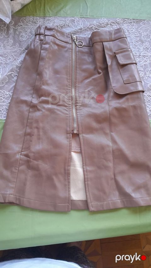 Qadın ətəyi – eko-dəri, taupe/qəhvəyi ton - Material: yumşaq — Bakı