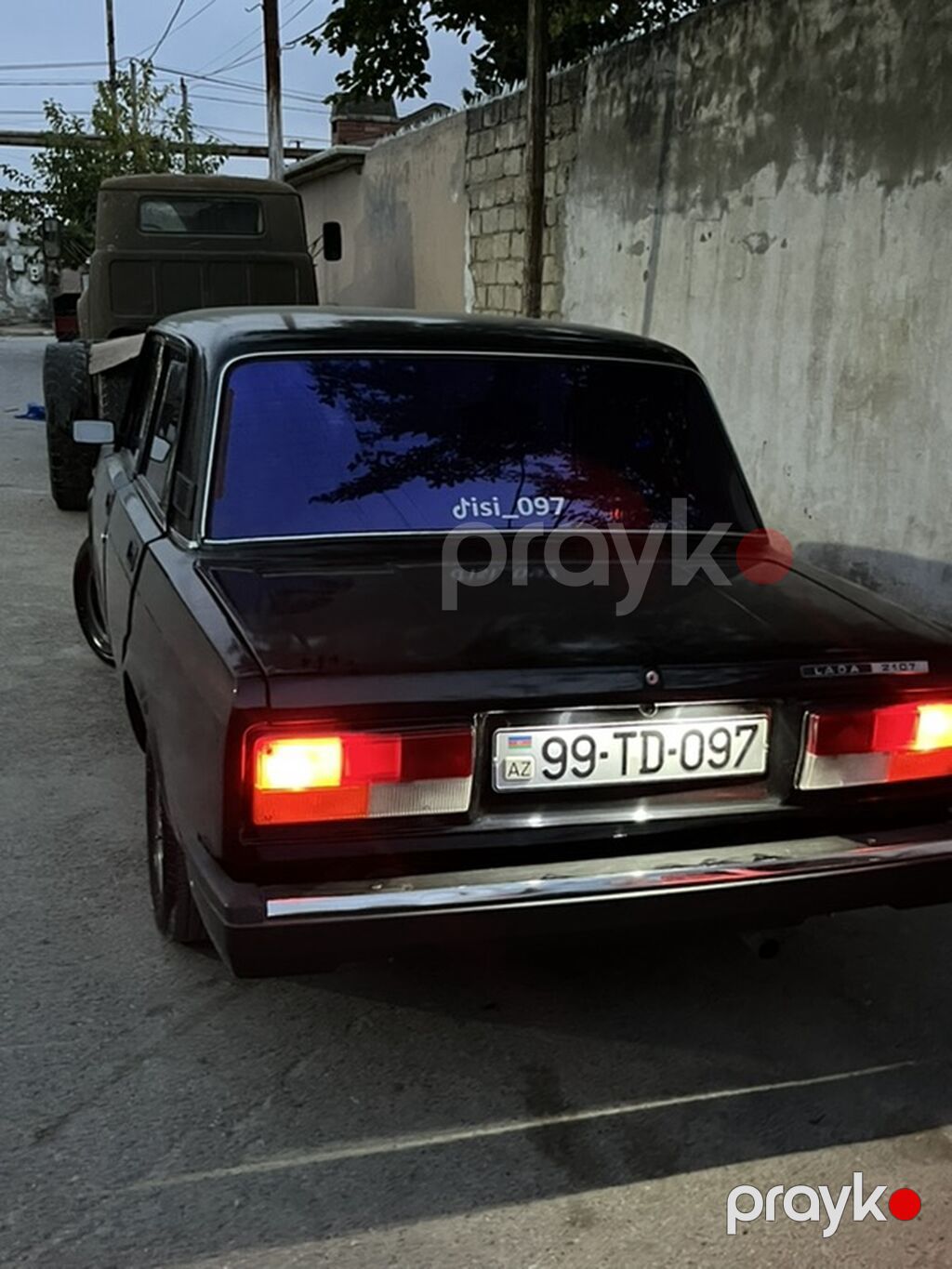 VAZ Lada 2107, qara rəng, sedan kuzov. Klassik dizaynlı xarici — Avtomobillər, Bakı (3)