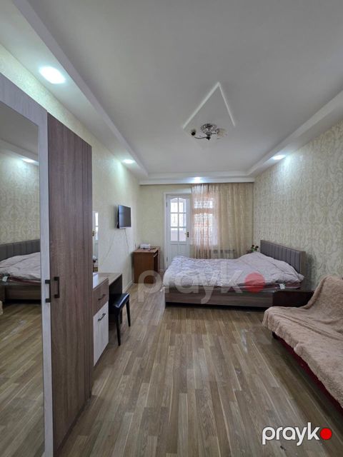 Satılır 1 otaqlı köhnə tikili 45 m² — Bakı