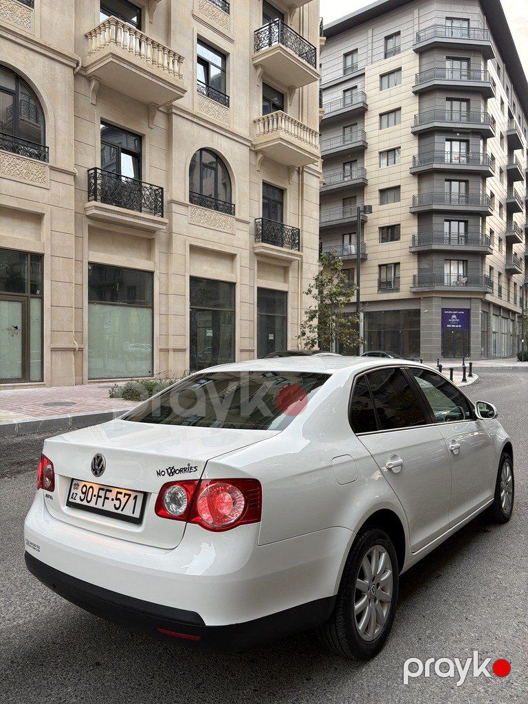 Volkswagen Jetta, 1.6 L, 2009 il, 320 000 km — Avtomobillər, Bakı (6)