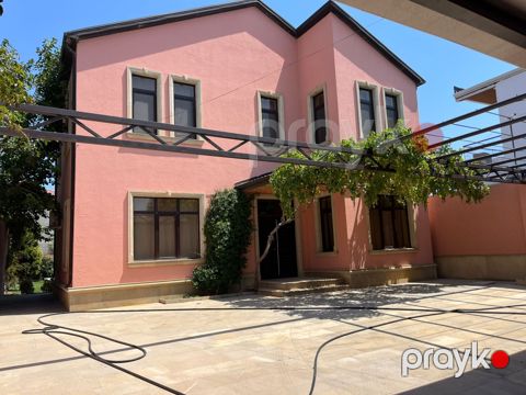 Satılır 5 otaqlı həyət evi/bağ evi 160 m² — Bakı