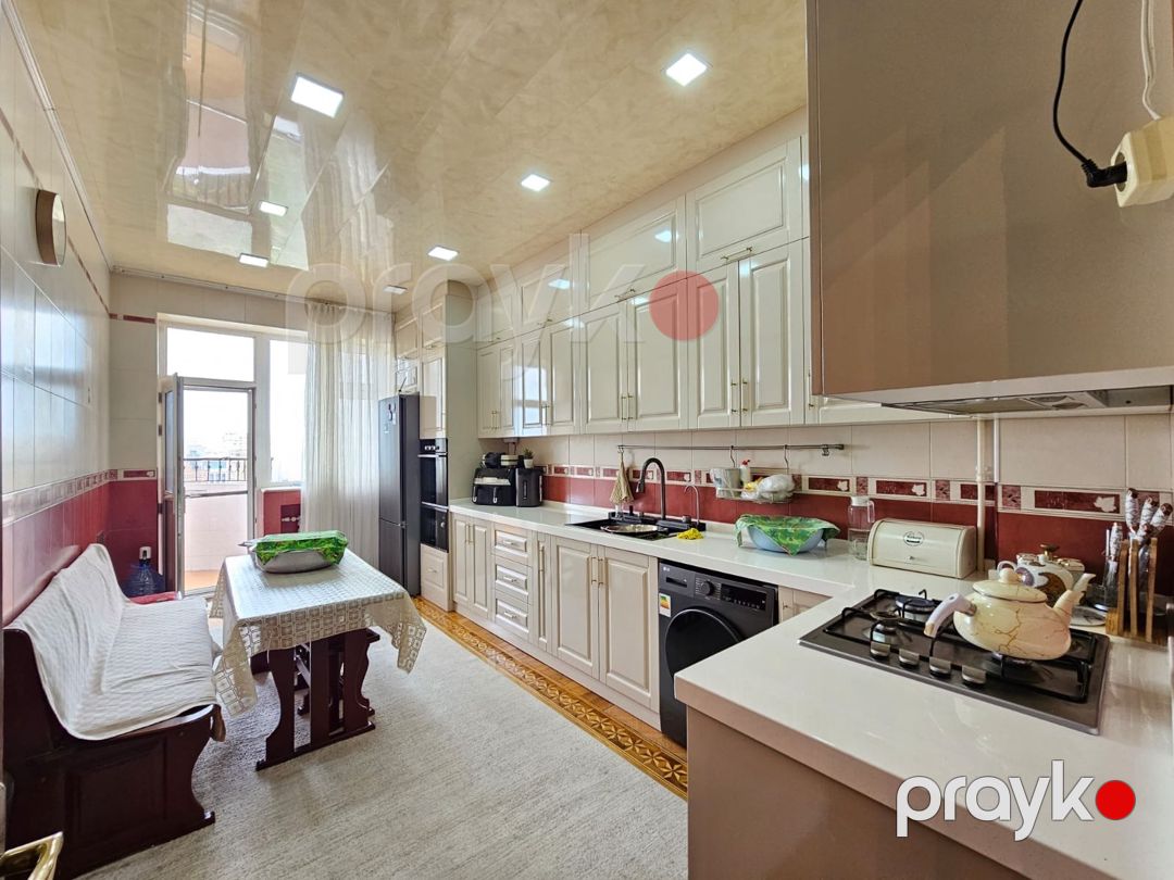Satılır 4 otaqlı yeni tikili 150 m² — Mənzil, Bakı (7)