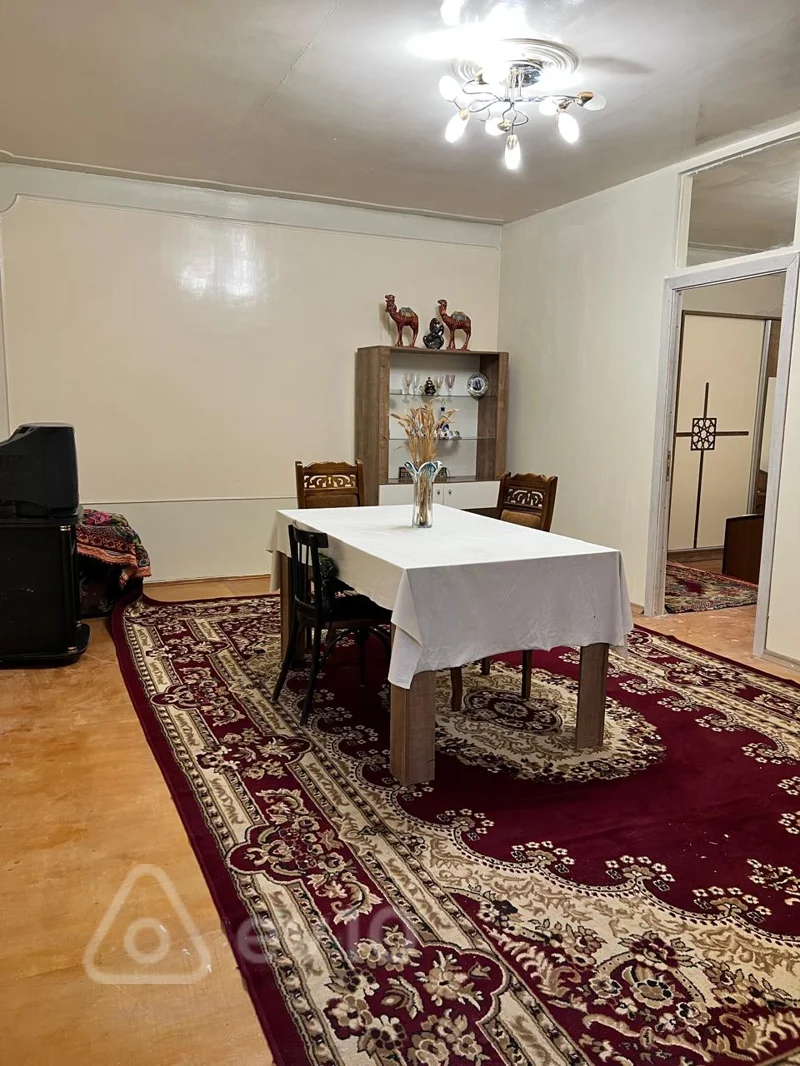 3 otaqlı həyət evi, 70 m², Nizami rayonu Qasımbəy Zakir küçəsi — kirayə — Ev, villa, Bakı (2)