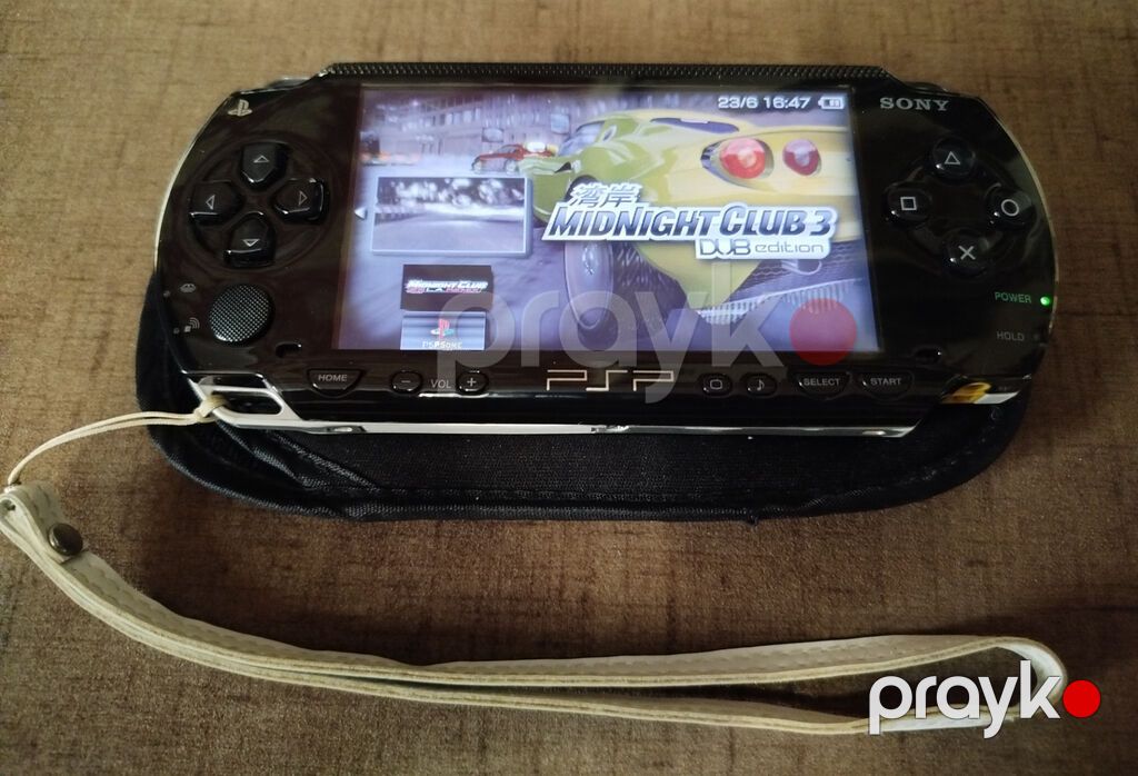 Sony PSP - Oyun Konsolu Heçbir problemi yoxdu içində çox məşhur — Portativ oyun konsoləri, Bakı (2)