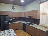 Mətbəx mebeli satılır 450₼. ölçü 2.90/3.40. Üzərində moyka — Кухонная мебель