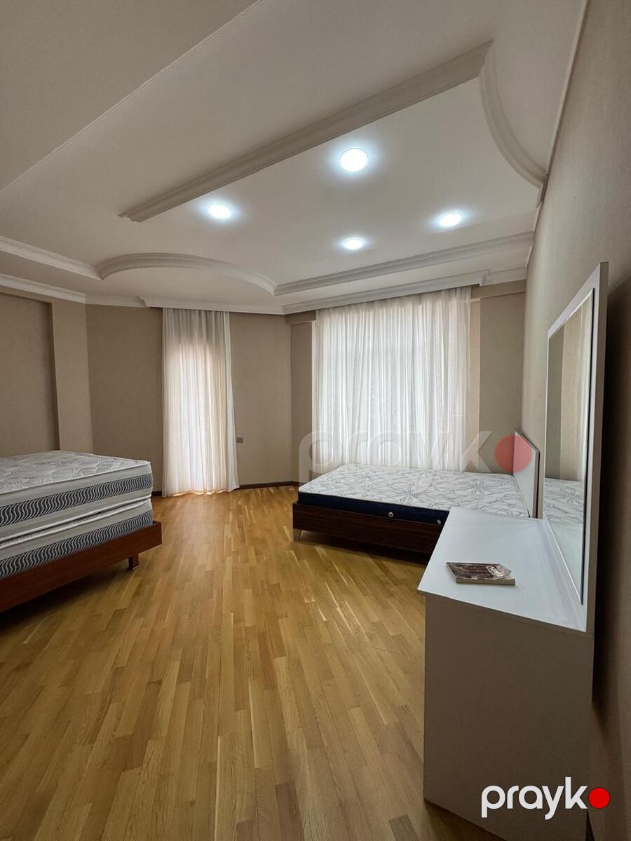 Satılır 5 otaqlı yeni tikili 220 m² — Mənzil, Bakı (12)