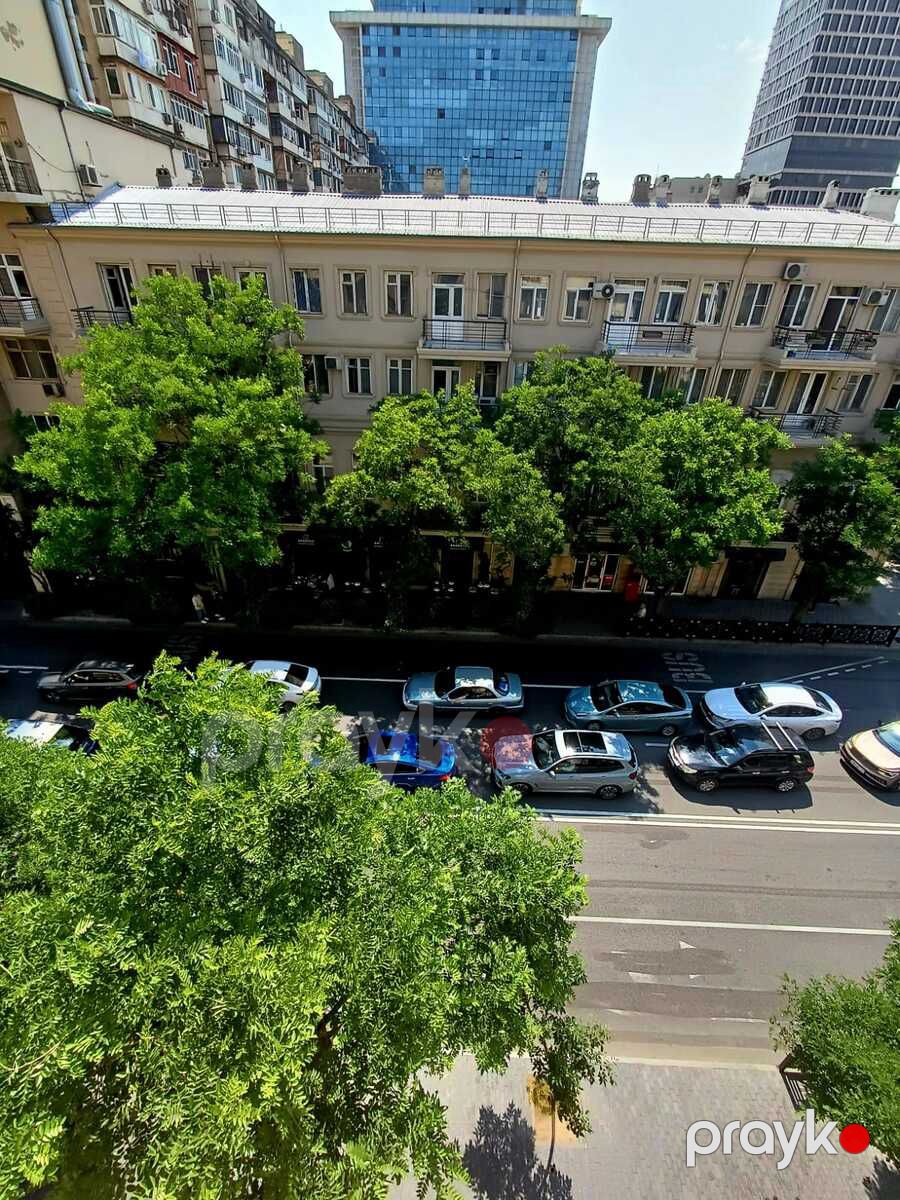 İcarəyə verilir 3 otaqlı köhnə tikili 120 m² — Mənzil, Bakı (5)