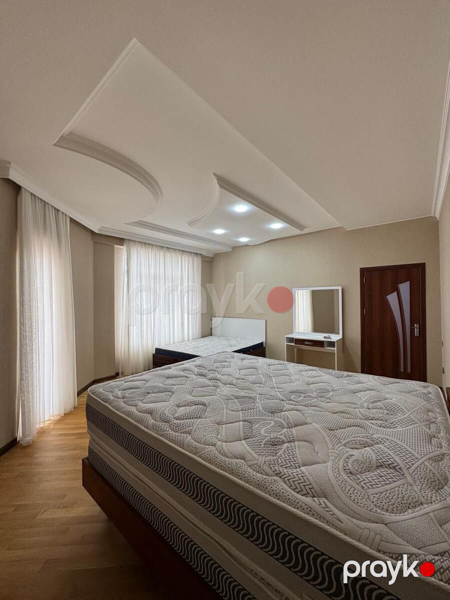 Satılır 5 otaqlı yeni tikili 220 m² — Mənzil, Bakı (9)