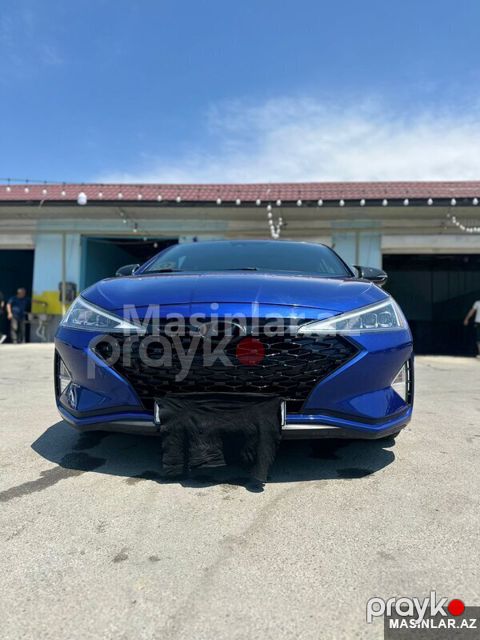 Hyundai Elantra, 2020 il