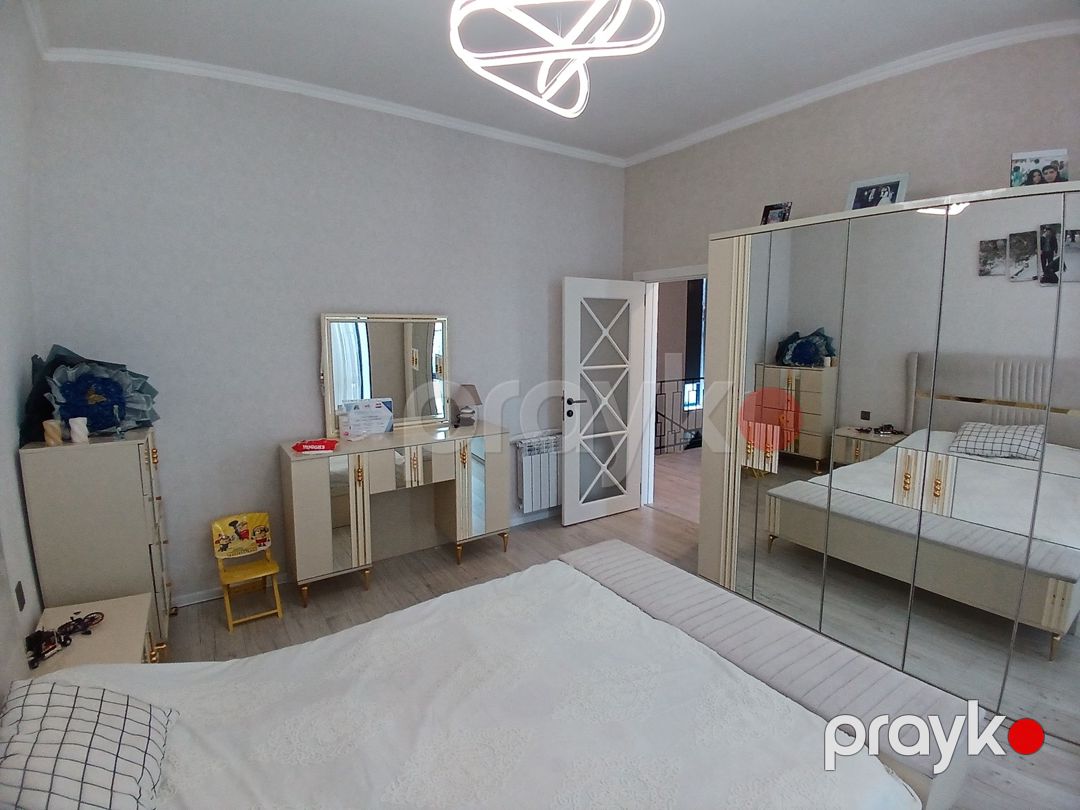 Satılır 5 otaqlı həyət evi/bağ evi 200 m² — Ev, villa, Bakı (11)