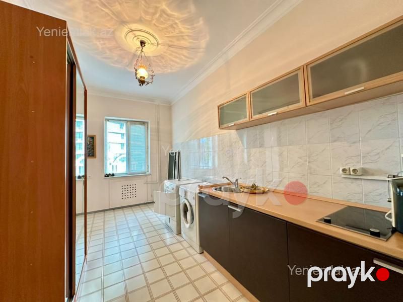 Satılır 5 otaqlı Bina evi menzil (Köhnə tikili), 300 m², Yasamal rayonu — Mənzil, Bakı (12)