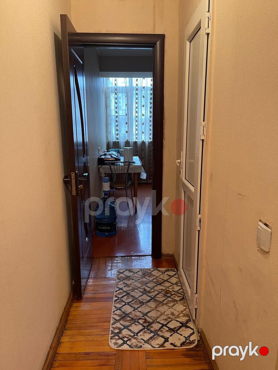Satılır 2 otaqlı köhnə tikili 60 m² — Mənzil, Bakı (2)