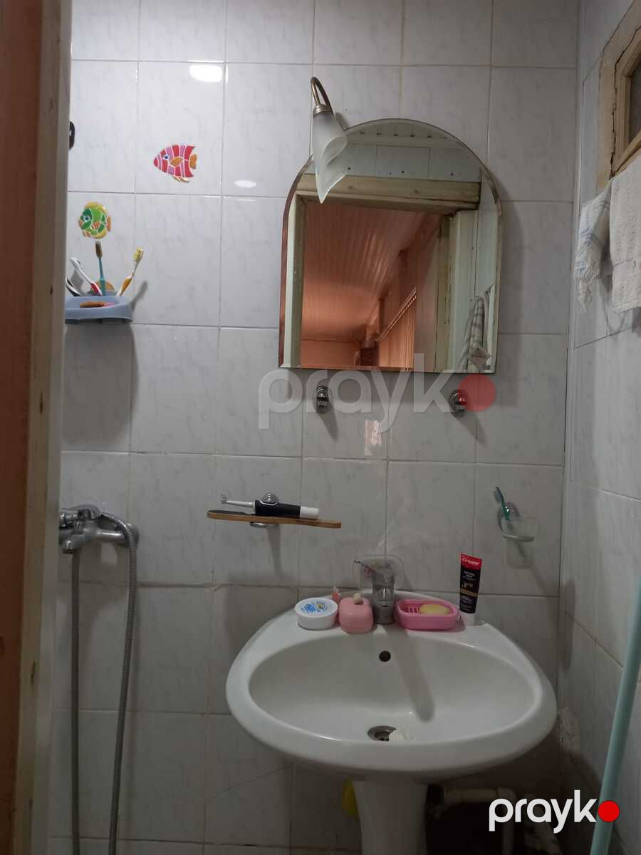 Satılır 2 otaqlı köhnə tikili 65 m² — Mənzil, Bakı (10)