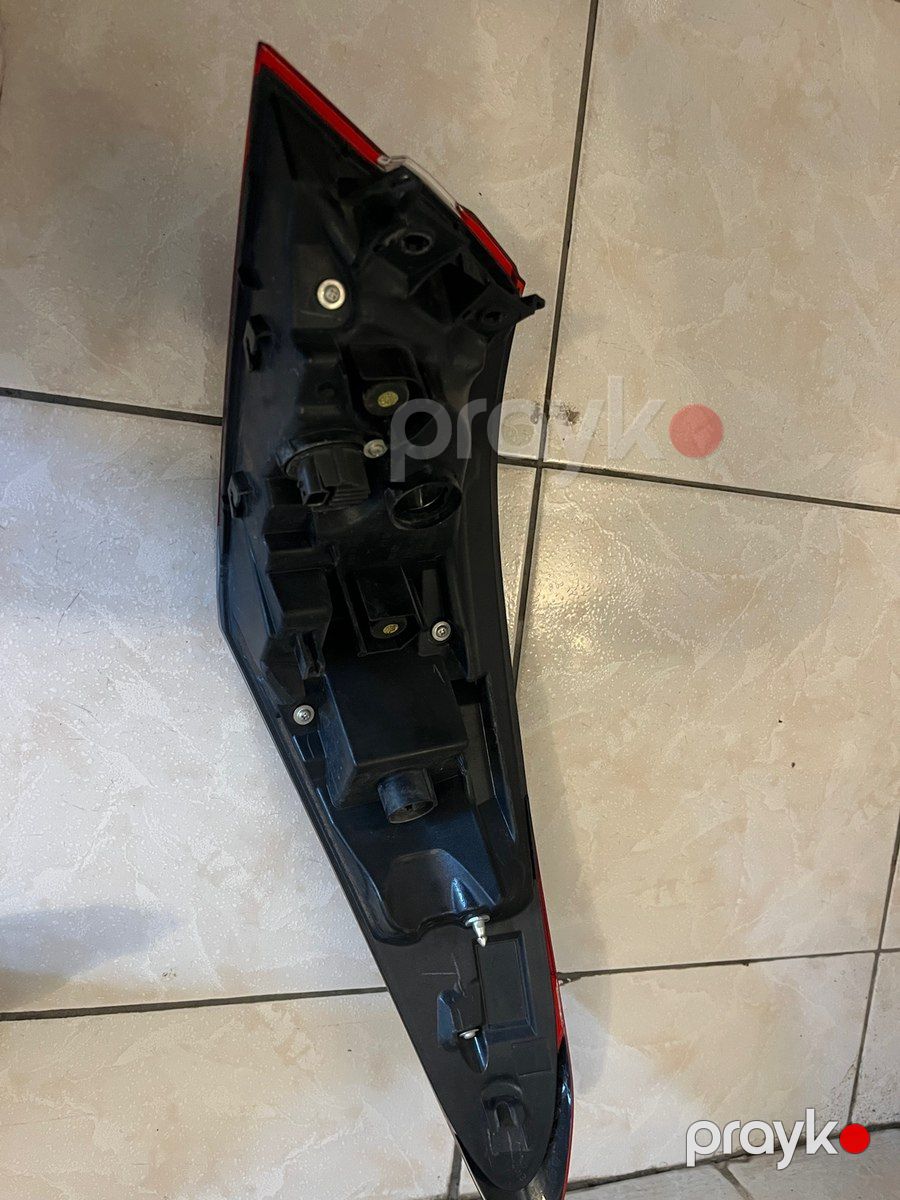 Toyota Camry 70 arxa stop işıqları — Ehtiyat hissələri və aksesuarlar, Bakı (3)