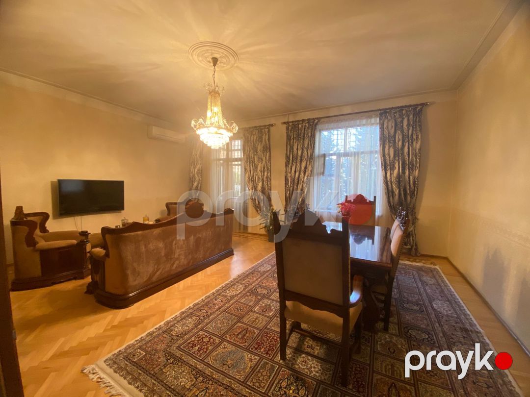 Satılır 4 otaqlı köhnə tikili 100 m² — Mənzil, Bakı (2)