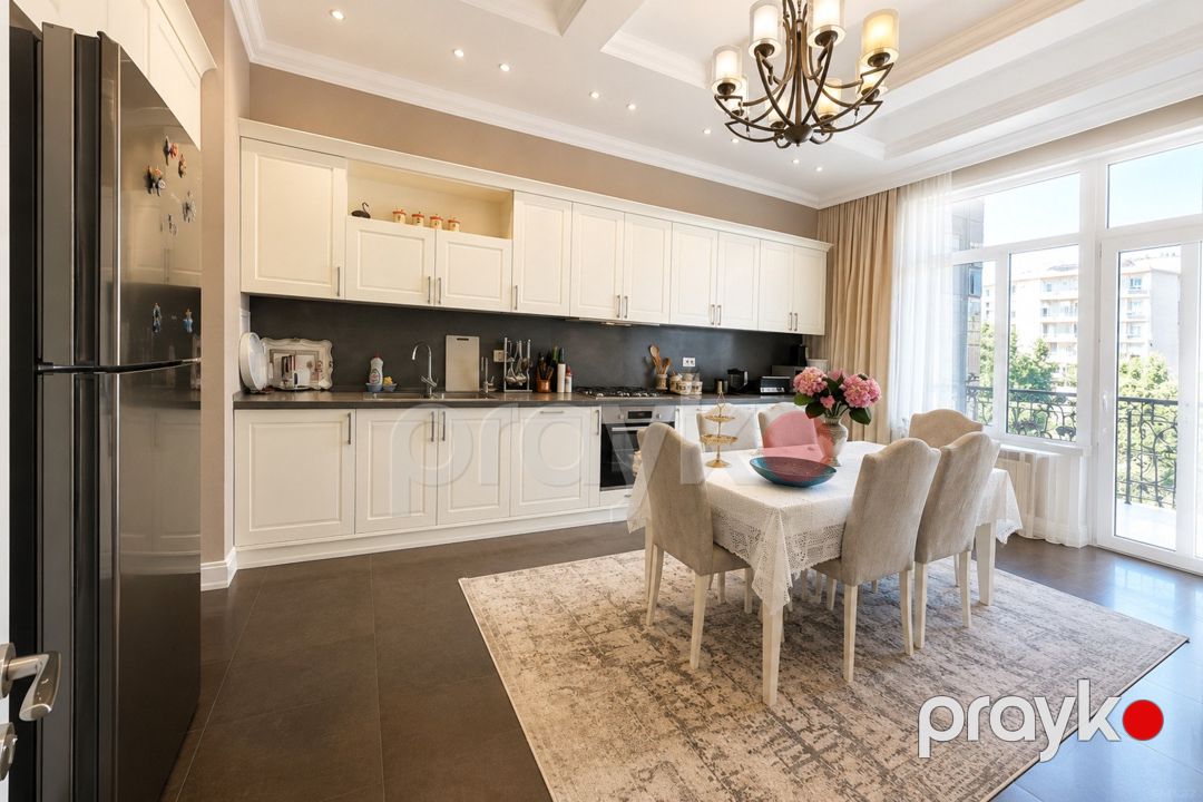 Satılır 5 otaqlı yeni tikili 285 m² — Mənzil, Bakı (9)