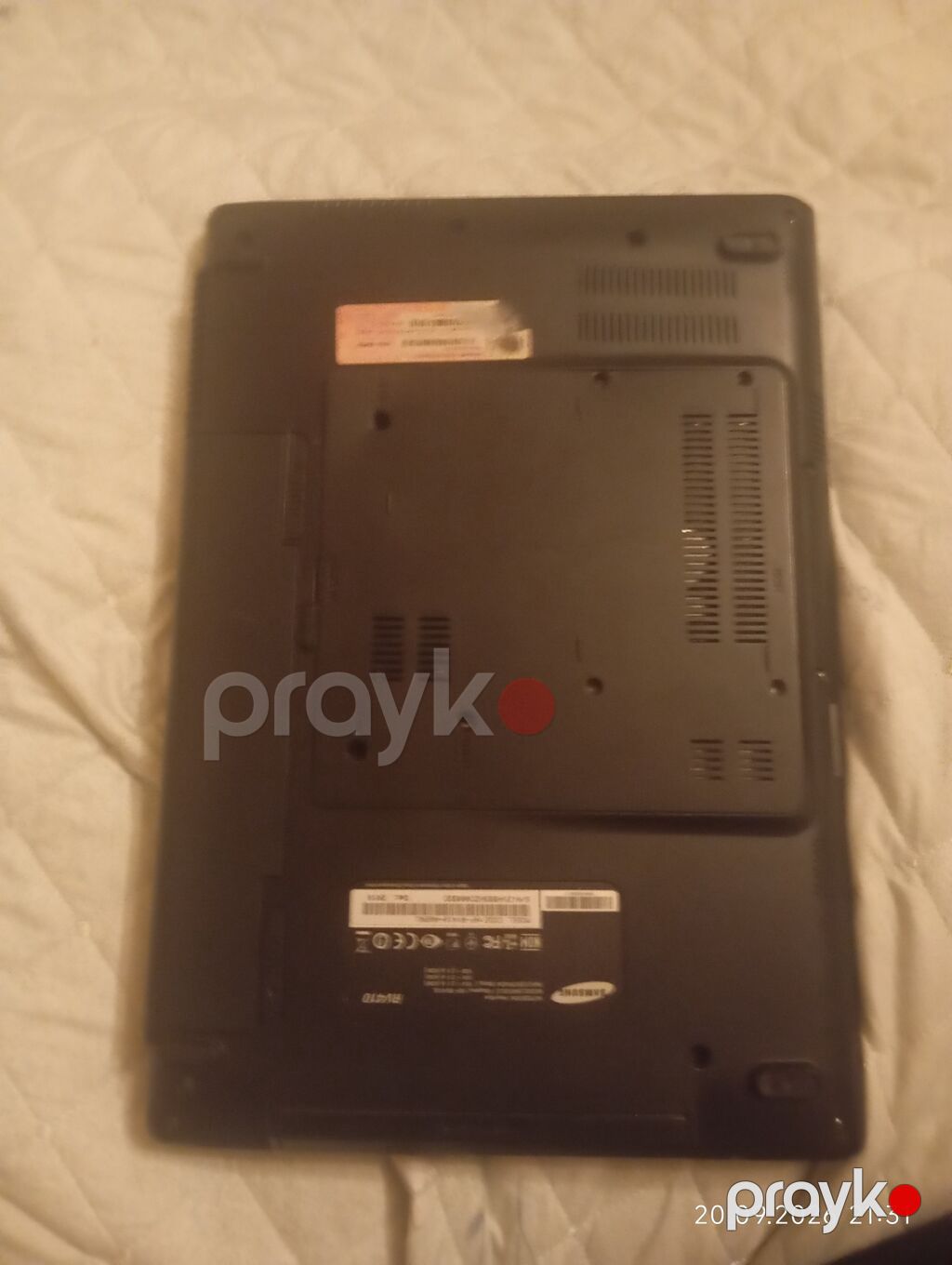 Samsung noutbuk Texniki xüsusiyyətlər və portlar: - Korpus: klassik — Samsung, Bakı (4)