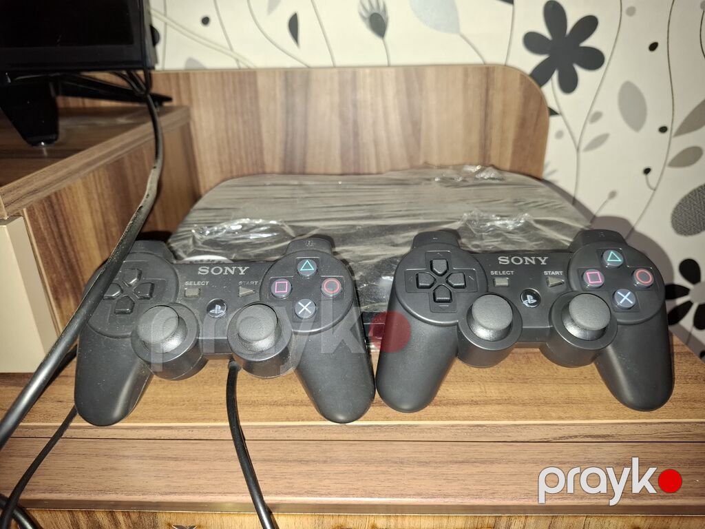 Sony PlayStation 3 Super Slim oyun konsolu Xüsusiyyətlər: - Model — Oyun konsolları, Bakı (3)