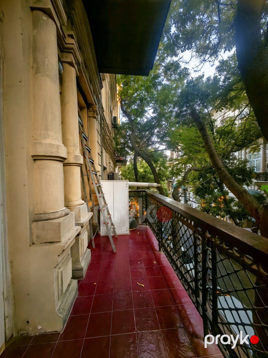 Satılır 3 otaqlı köhnə tikili 80 m² — Mənzil, Bakı (9)