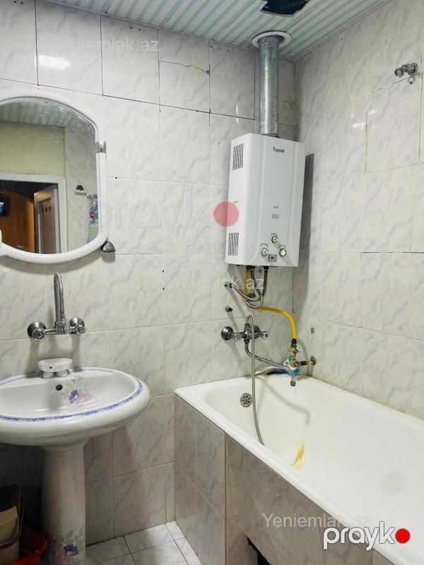 Satılır 3 otaqlı Bina evi menzil (Köhnə tikili), 75 m², Xətai rayonu — Mənzil, Bakı (5)