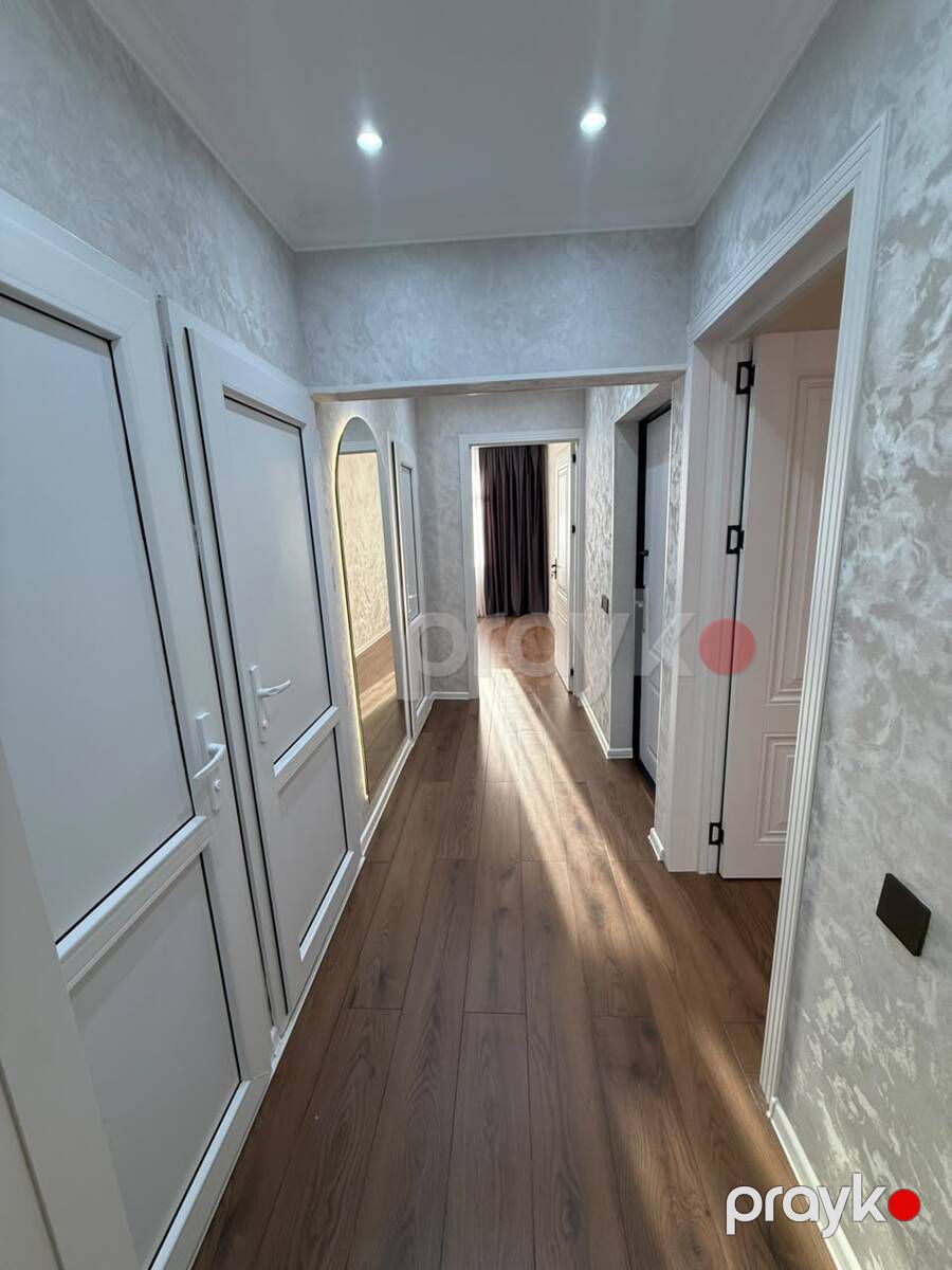 Satılır 2 otaqlı köhnə tikili 65 m² — Mənzil, Bakı (11)