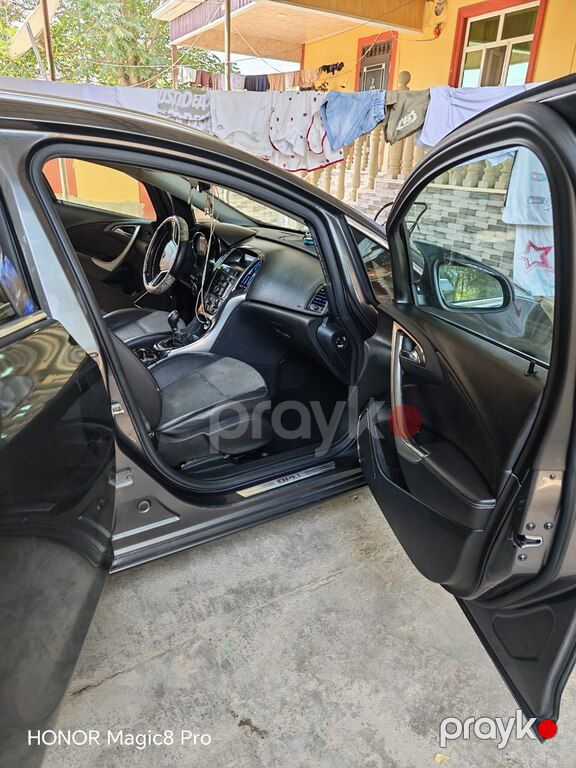 Opel Astra, 1.3 L, 2011 il, 271 000 km — Avtomobillər, Sabirabad (12)