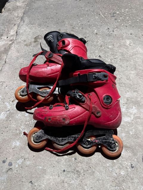 Qırmızı inline konkis (roller paten) – 4 təkərli, sərt karkaslı model — Bakı