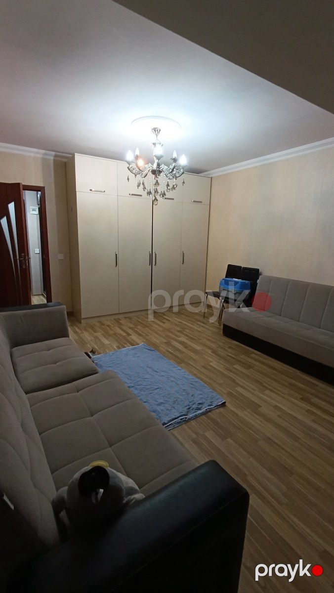 Satılır 1 otaqlı köhnə tikili 45 m² — Mənzil, Bakı (8)