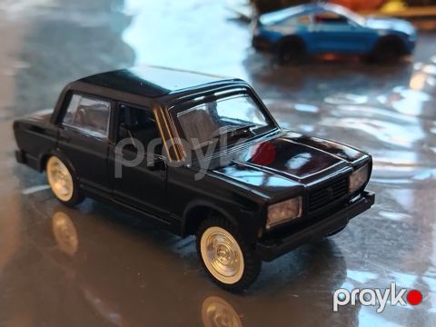 Məhsul: Əl işi Klassik “Jiquli” (VAZ 2105/2107 üslubunda) metal — Bakı