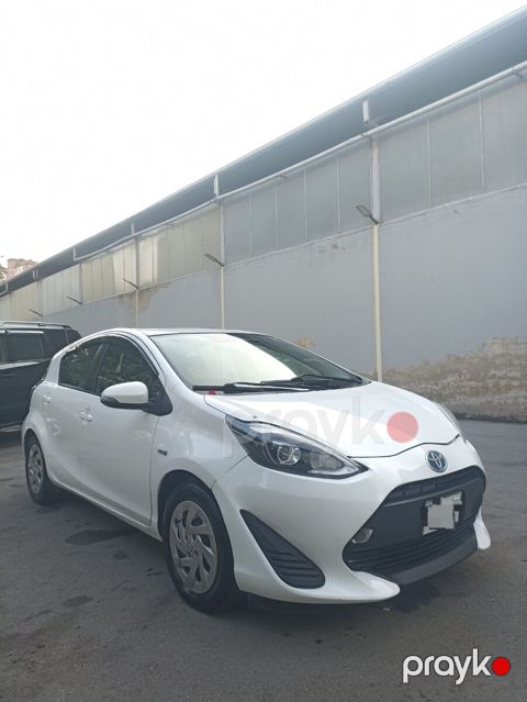 Toyota Aqua, 2018 il icarəsi — Bakı