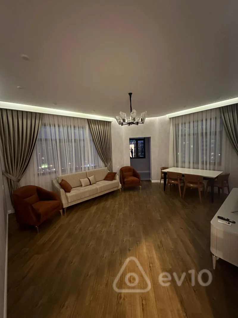 2 otaqlı mənzil, 93 m², Nəcəfqulu rəfiyev — kirayə — Bakı