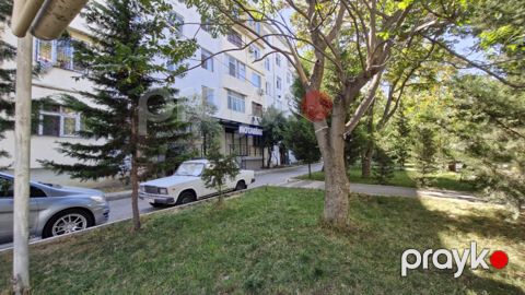 Satılır 2 otaqlı köhnə tikili 50 m² — Bakı