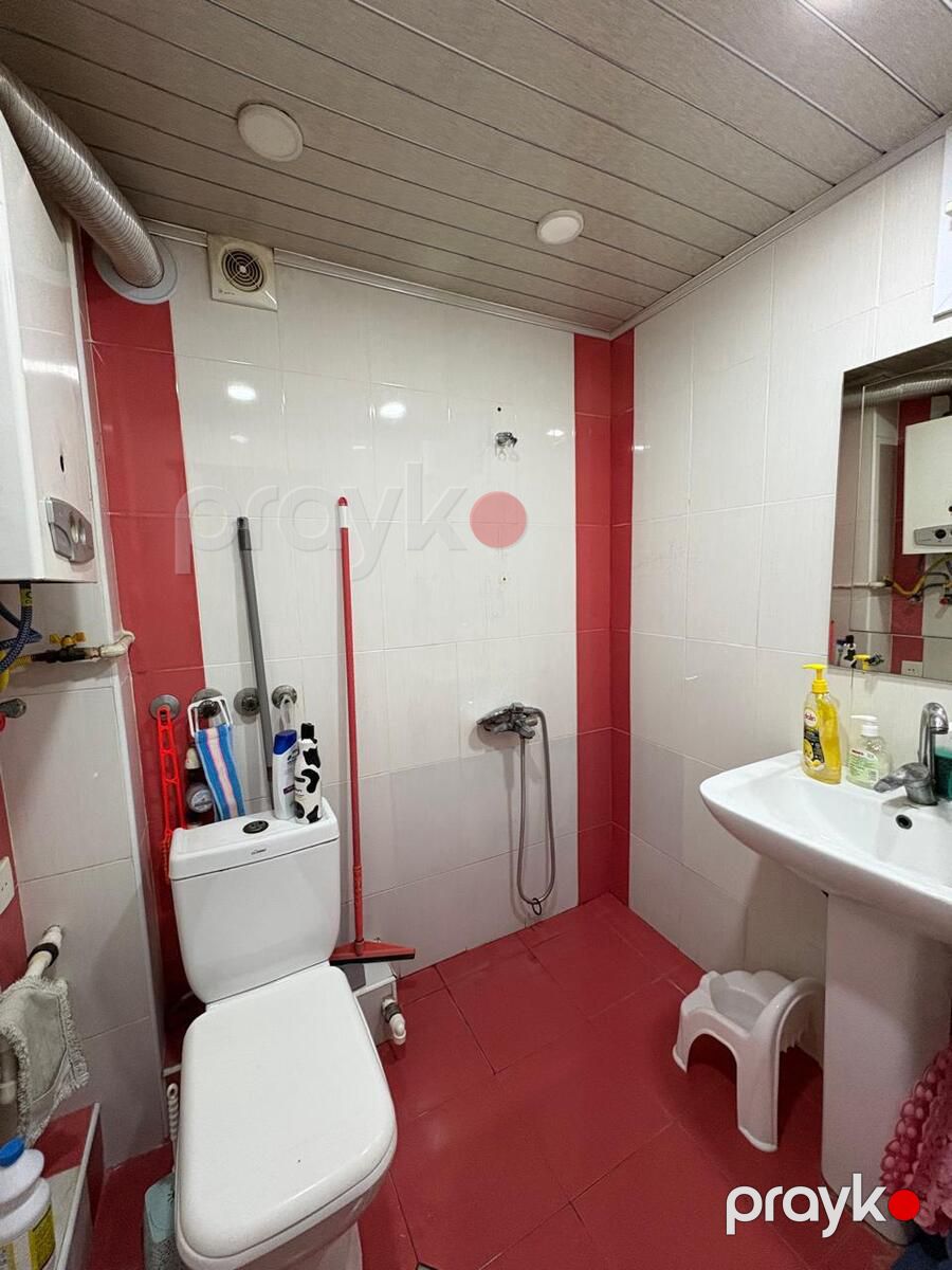 Satılır 3 otaqlı köhnə tikili 70 m² — Mənzil, Bakı (7)