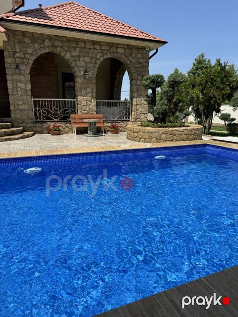 İcarəyə verilir 4 otaqlı həyət evi/bağ evi 250 m² — Bakı