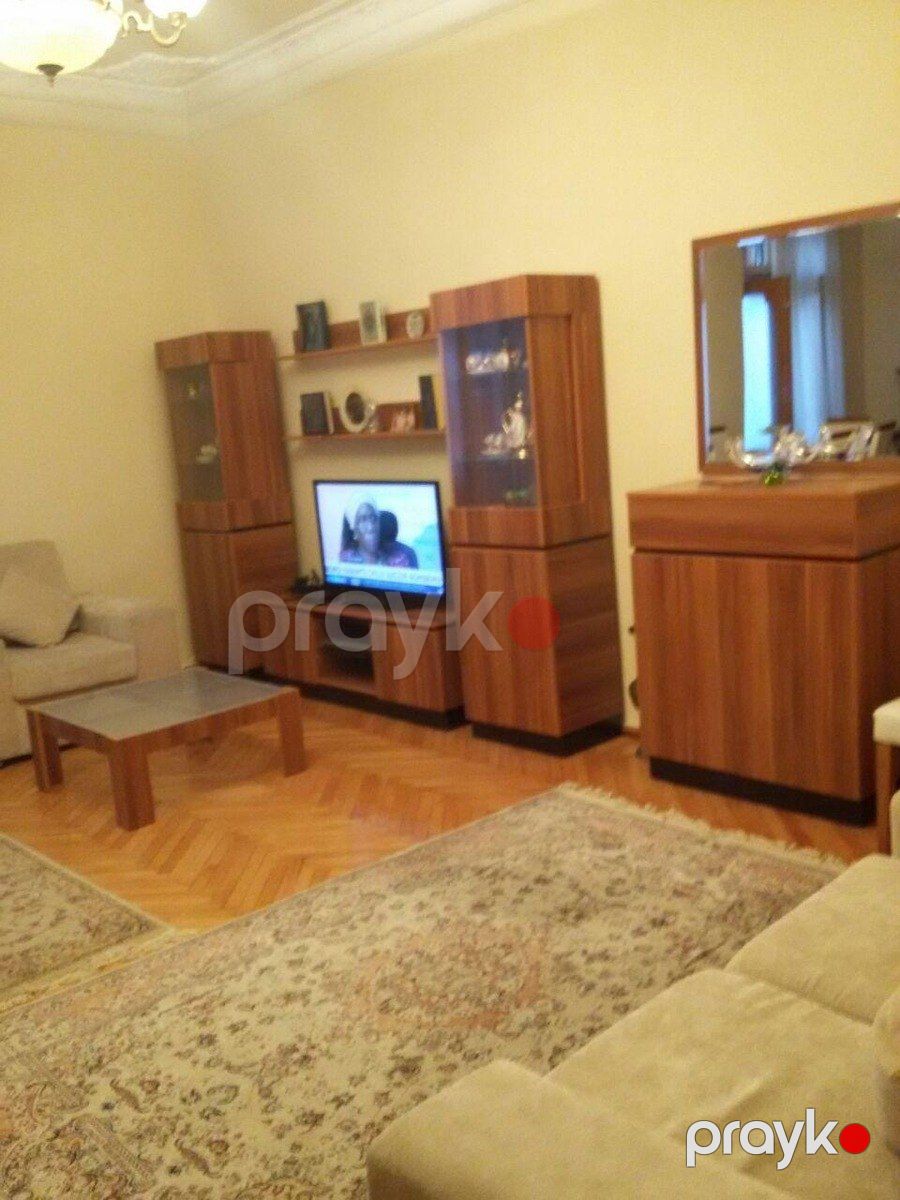 İcarəyə verilir 3 otaqlı köhnə tikili 80 m² — Mənzil, Bakı (2)