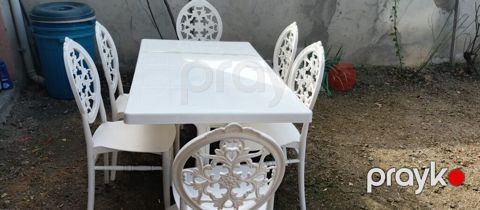 Açıq havada istifadə üçün ağ rəngli masa–stul dəsti - Komplekt — Quba