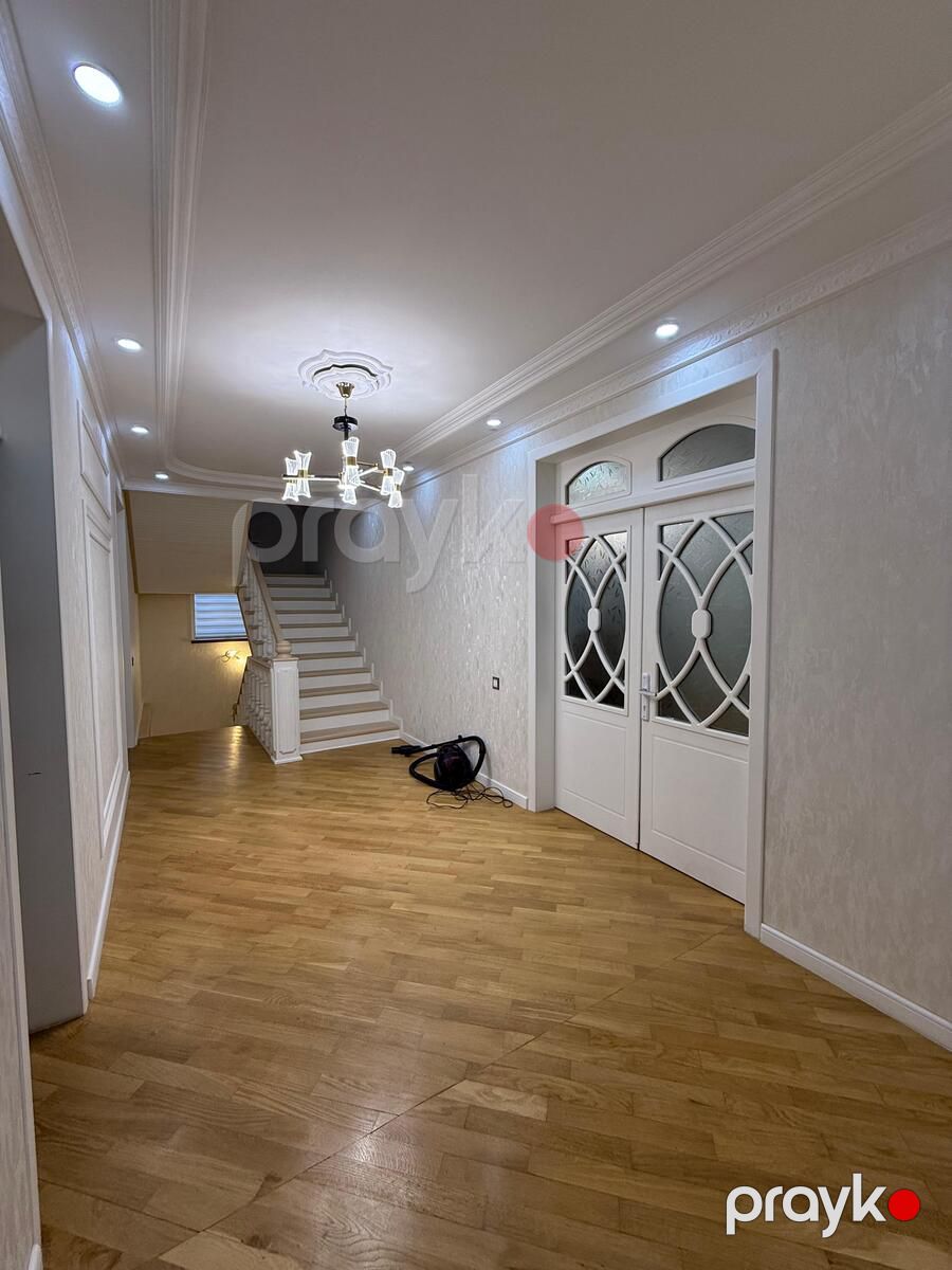 Satılır 6 otaqlı həyət evi/bağ evi 330 m² — Ev, villa, Bakı (3)