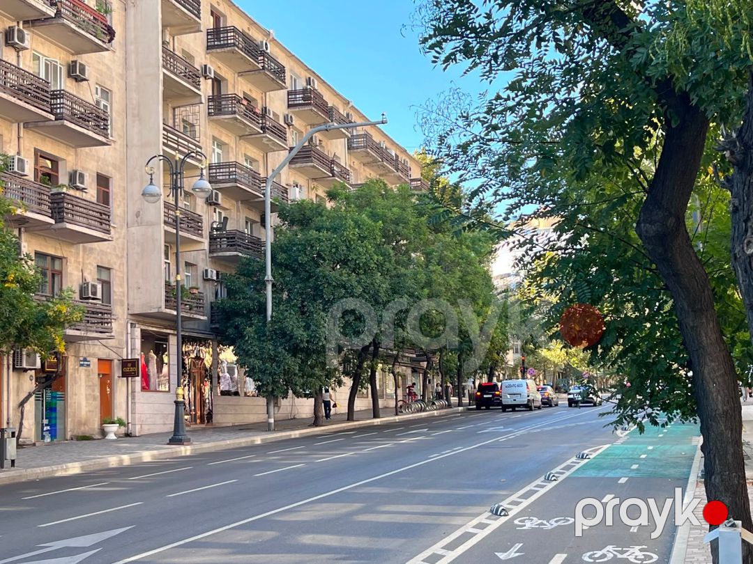 Satılır 3 otaqlı köhnə tikili 70 m² — Mənzil, Bakı (4)