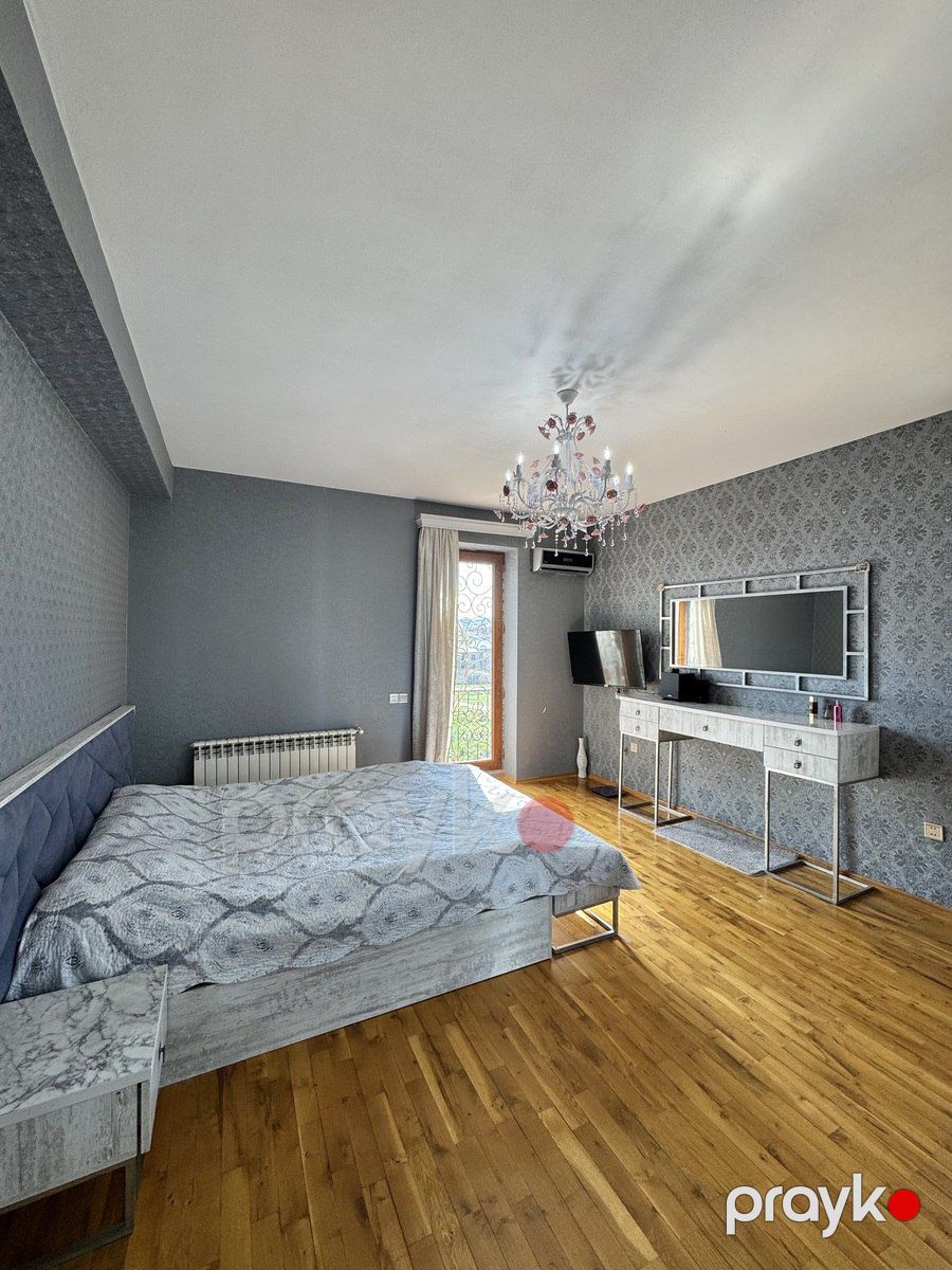 Satılır 9 otaqlı həyət evi/bağ evi 600 m² — Ev, villa, Bakı (5)