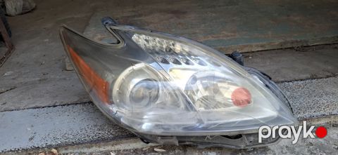 Toyota Prius 30 kuza farası — Bakı