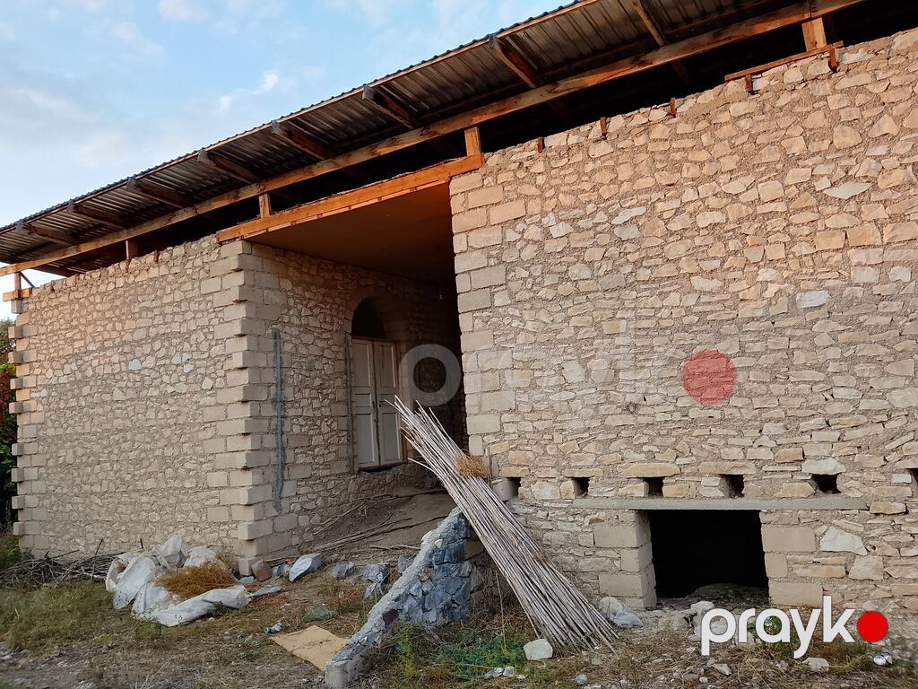 Salam wemkir rayon çinarli qesebesinde ev satilir 2 yarim temirli otaq — Ev, villa, Bakı (7)