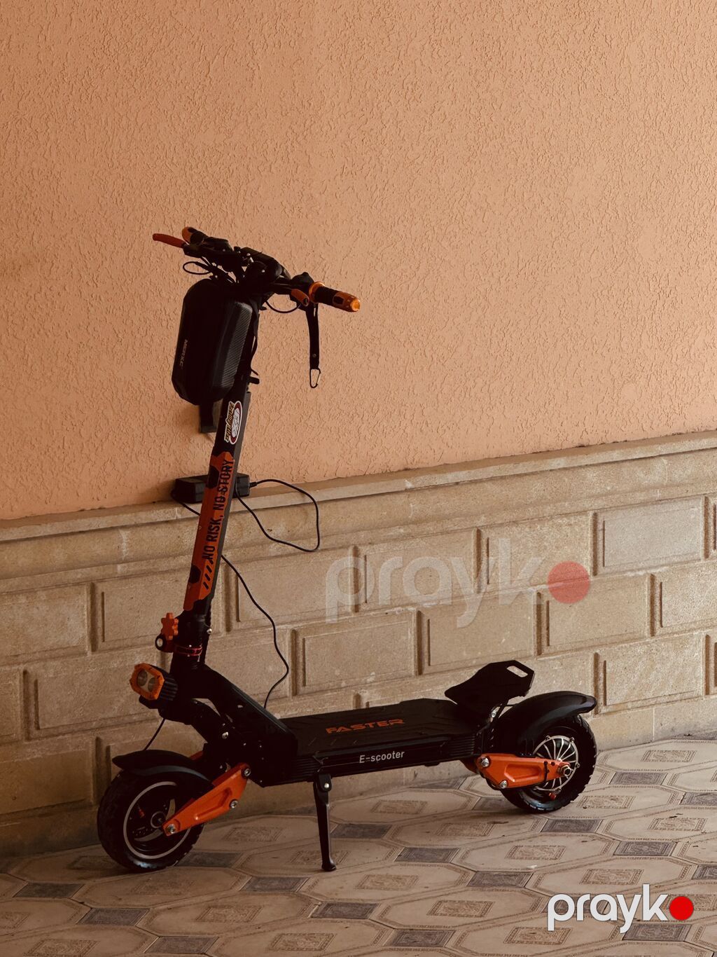 Yeni Elektrik samokat 10", 1000 Vt, 45 km/s — Skuterlər, Bakı (3)