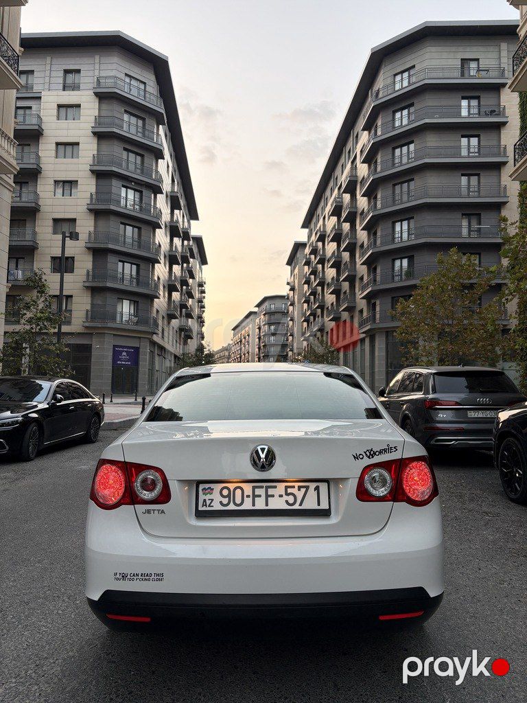 Volkswagen Jetta, 1.6 L, 2009 il, 320 000 km — Avtomobillər, Bakı (4)