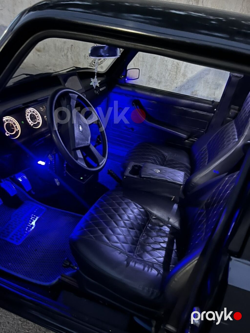 VAZ Lada 2107, qara rəng, sedan kuzov. Klassik dizaynlı xarici — Avtomobillər, Bakı (5)