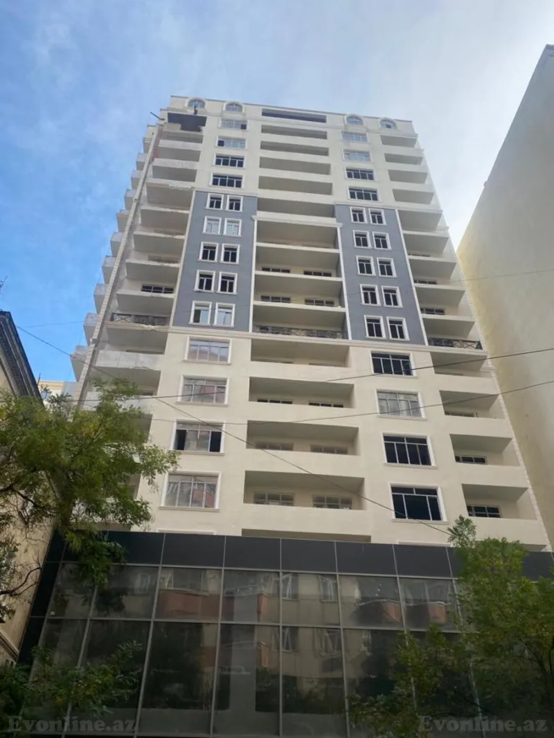 Satılır 4 otaqlı Mənzil Yeni tikili 175 m² Bakı, Nərimanov r — Bakı