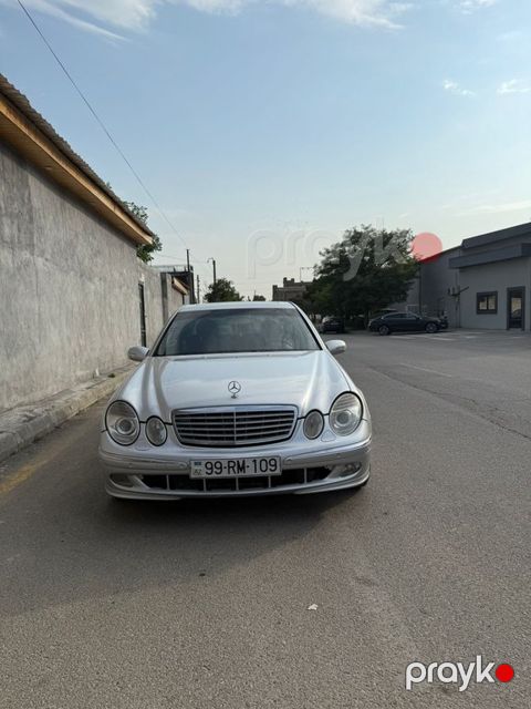 Mercedes E 240, 2.6 L, 2004 il, 560 000 km — Bakı