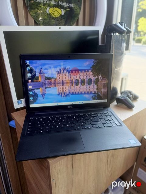 Noutbuk Dell Core i5 8 Gen — Bakı