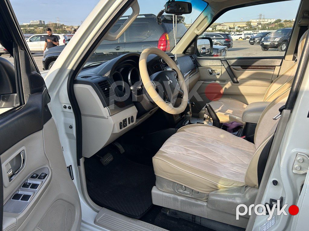 Mitsubishi Pajero, 3.5 L, 2010 il, 271 000 km — Avtomobillər, Bakı (5)