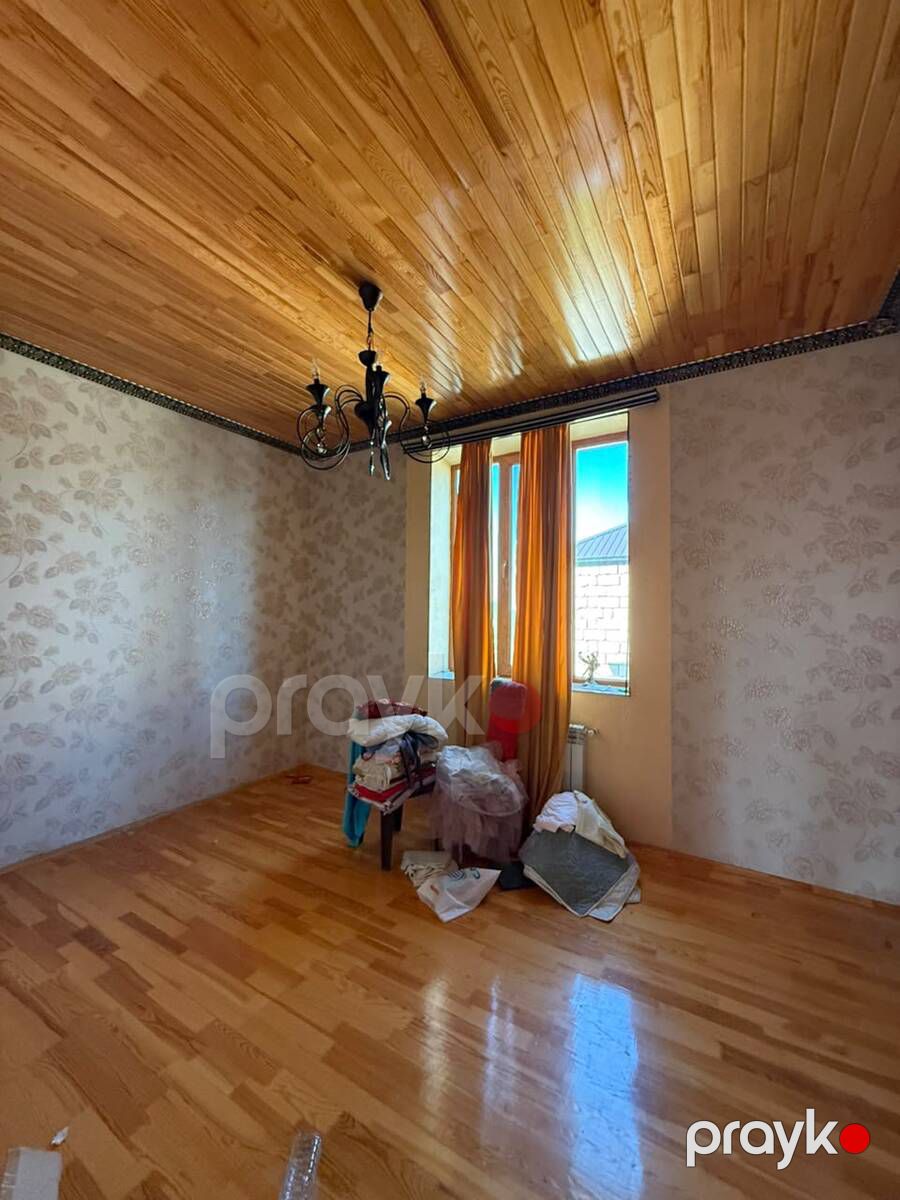 Həyət evi, Xan Şuşinski küç — Ev, villa, Bakı (10)